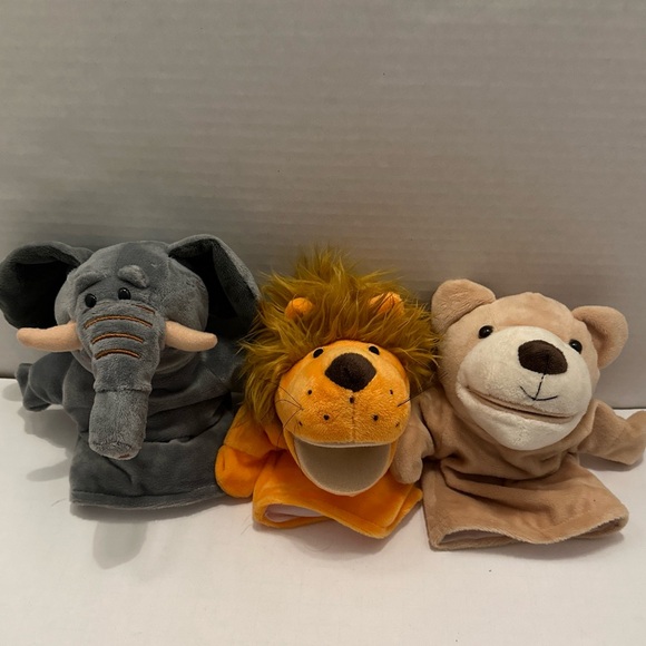 Joyin 3 Hand Puppets Stuffed Animal Plush Lion Bear Elephant Working Mouth - Picture 1 of 5